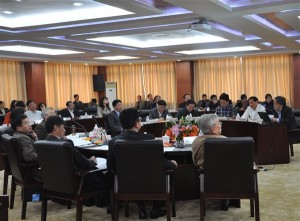 专家组听取我院人才培养工作汇报