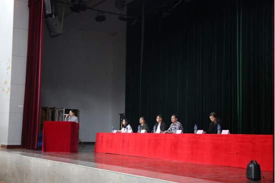 9ad591af45207411b469bc7353bed8a